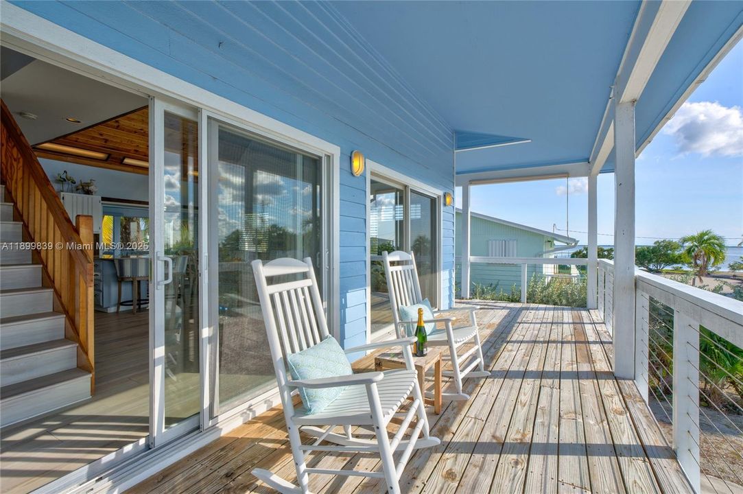 待售: $1,180,000 (3 贝兹, 2 浴室, 1674 平方英尺)