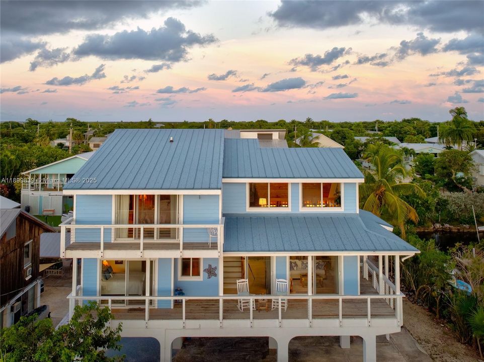 待售: $1,180,000 (3 贝兹, 2 浴室, 1674 平方英尺)