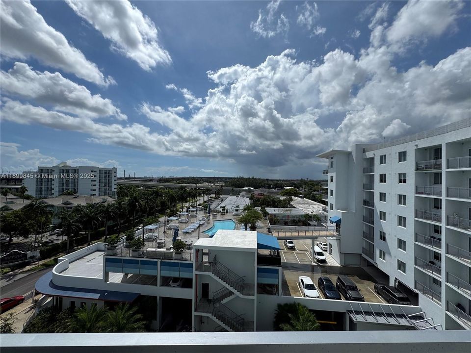 Недавно арендовано: $1,949 (1 спален, 1 ванн, 642 Квадратных фут)