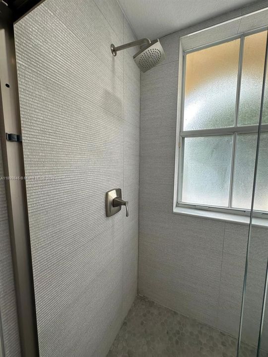 Active With Contract: $3,500 (2 beds, 2 baths, 1491 Square Feet)