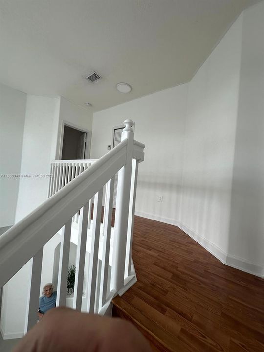 Active With Contract: $3,500 (2 beds, 2 baths, 1491 Square Feet)