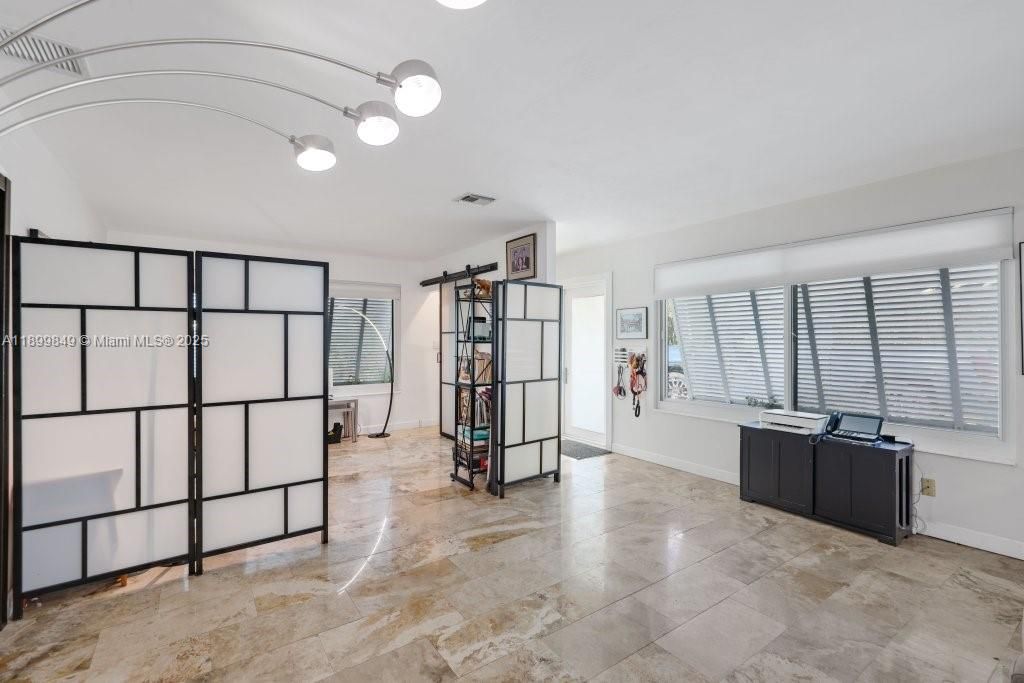 Active With Contract: $799,000 (2 beds, 2 baths, 1020 Square Feet)