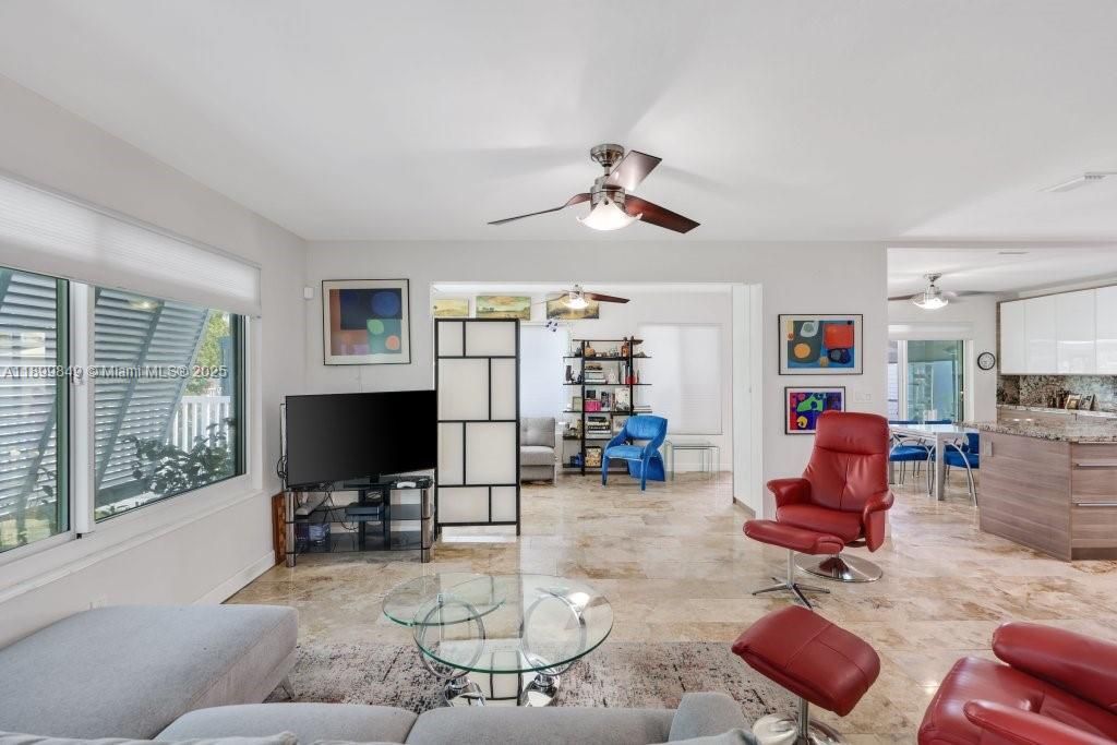 Active With Contract: $799,000 (2 beds, 2 baths, 1020 Square Feet)