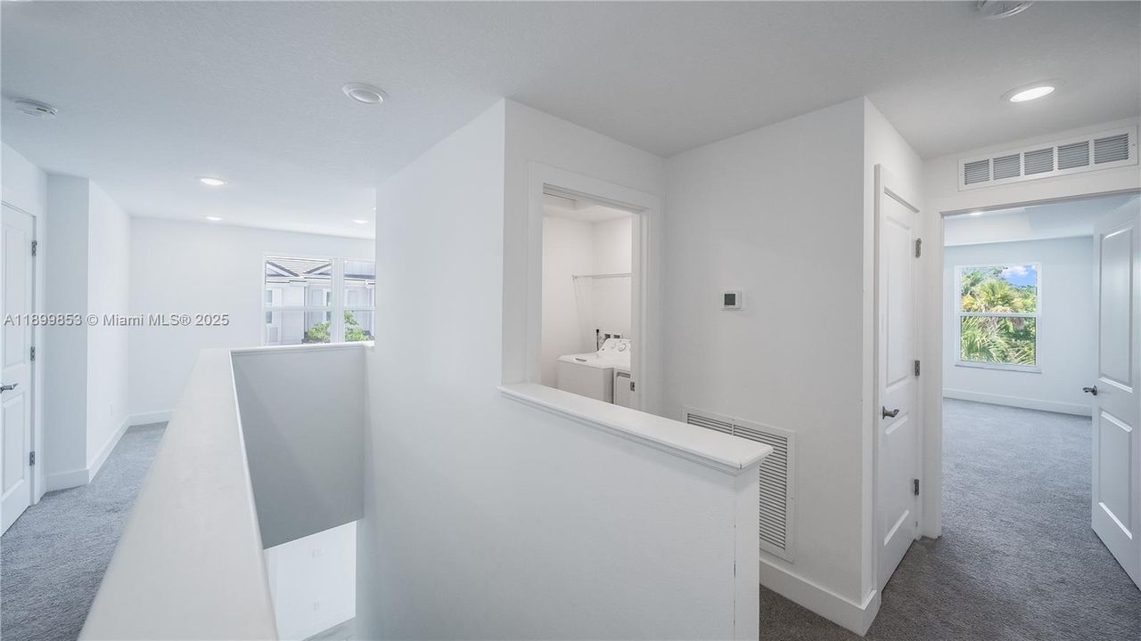 Active With Contract: $2,900 (3 beds, 2 baths, 2017 Square Feet)