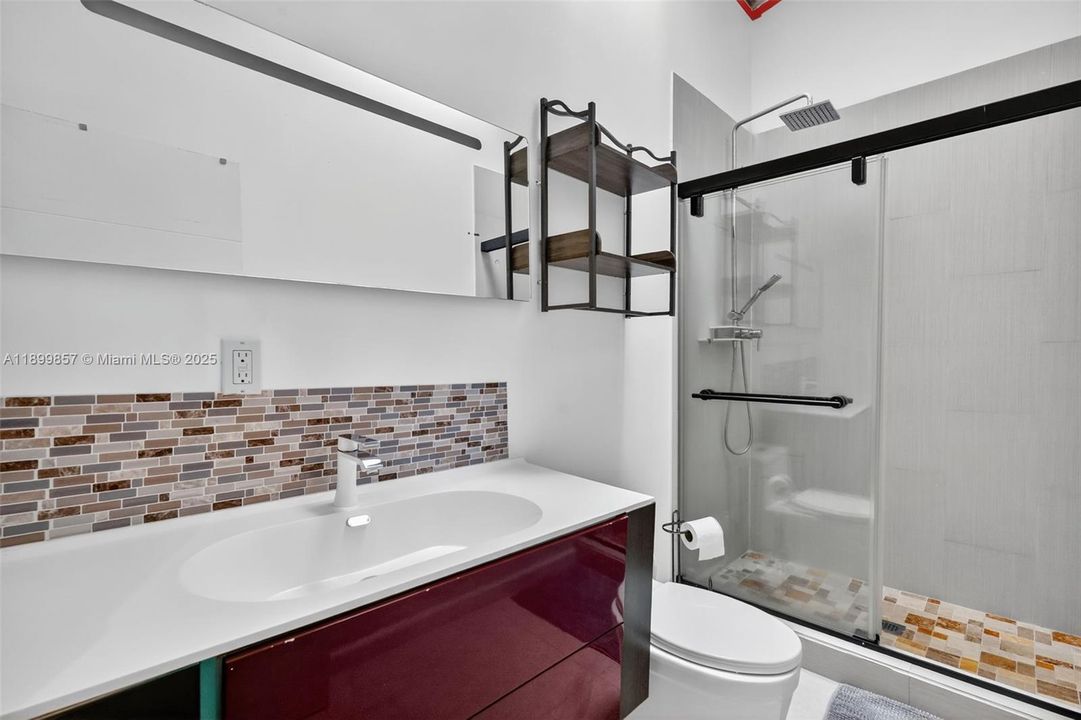 En Venta: $525,000 (3 camas, 3 baños, 1449 Pies cuadrados)