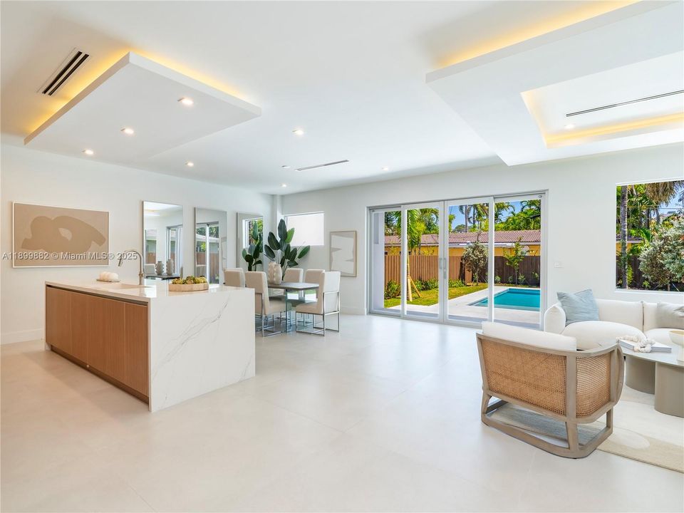 For Sale: $1,750,000 (4 beds, 4 baths, 2505 Square Feet)