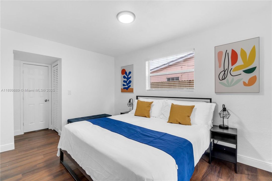 For Sale: $515,000 (4 beds, 2 baths, 1666 Square Feet)