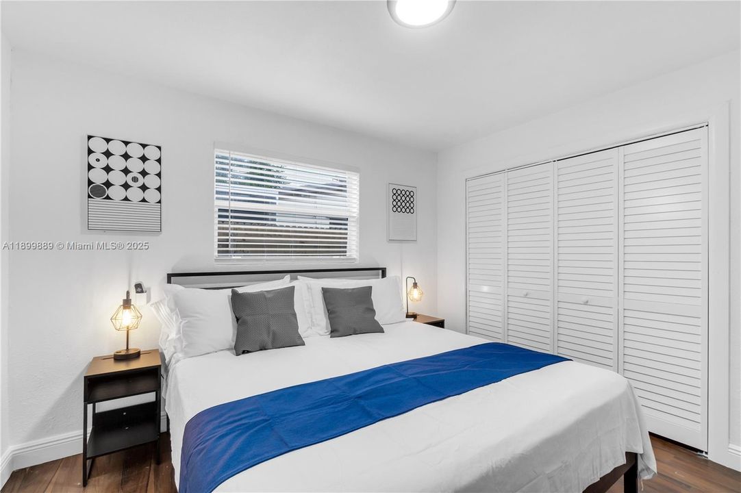 For Sale: $515,000 (4 beds, 2 baths, 1666 Square Feet)