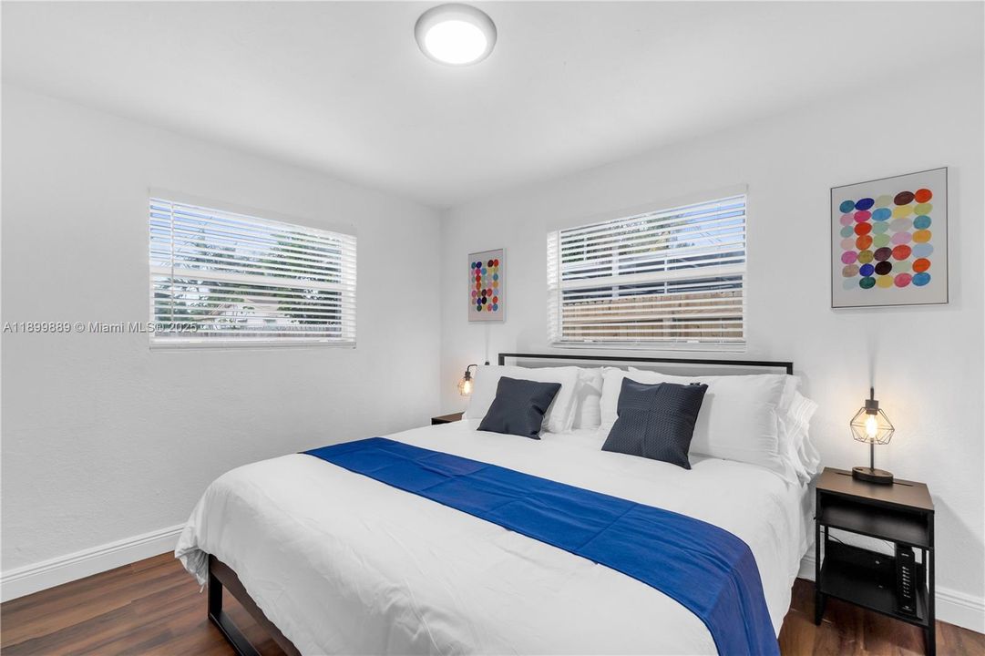 For Sale: $515,000 (4 beds, 2 baths, 1666 Square Feet)