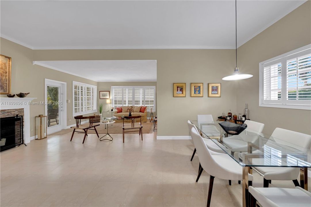 Active With Contract: $775,000 (3 beds, 2 baths, 1704 Square Feet)