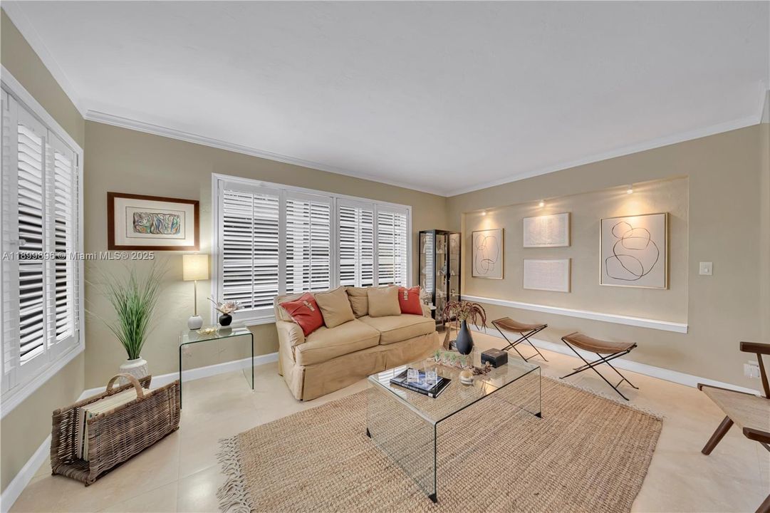 Active With Contract: $775,000 (3 beds, 2 baths, 1704 Square Feet)