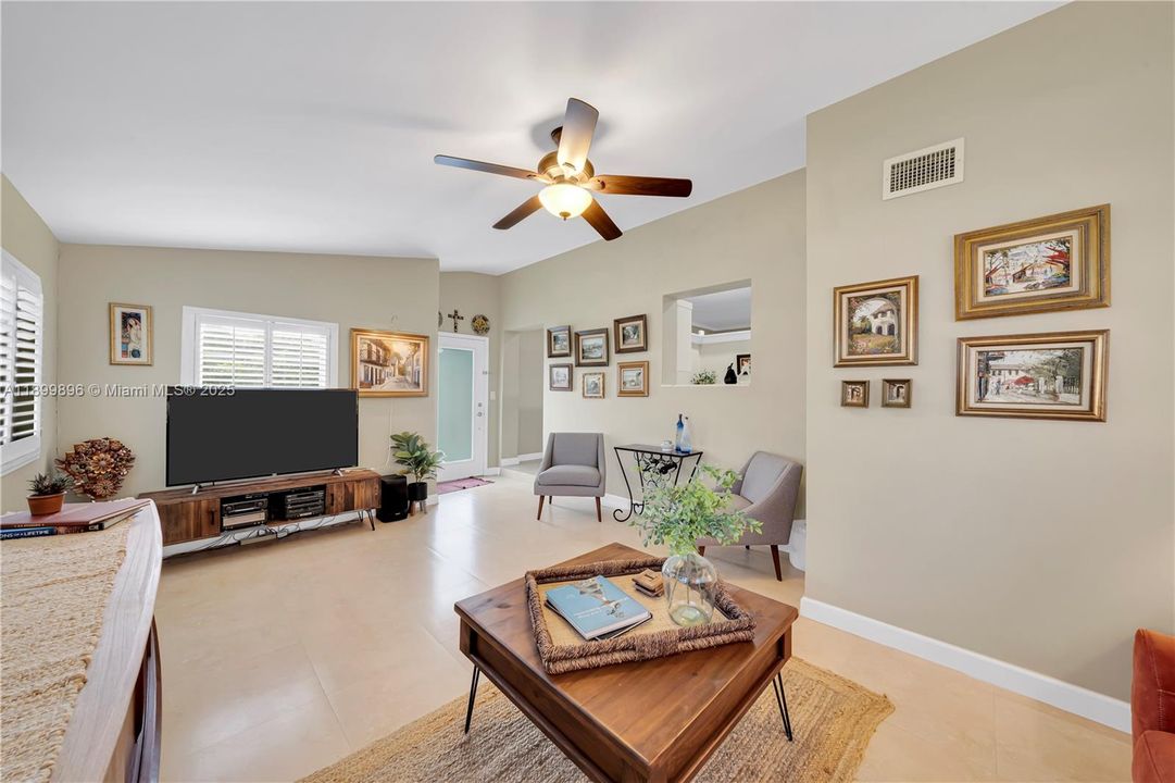 Active With Contract: $775,000 (3 beds, 2 baths, 1704 Square Feet)