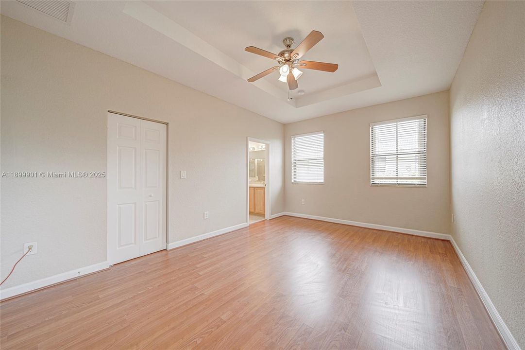 出租: $2,800 (3 贝兹, 2 浴室, 1656 平方英尺)