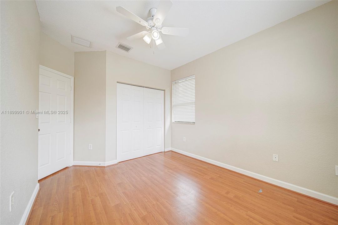 出租: $2,800 (3 贝兹, 2 浴室, 1656 平方英尺)