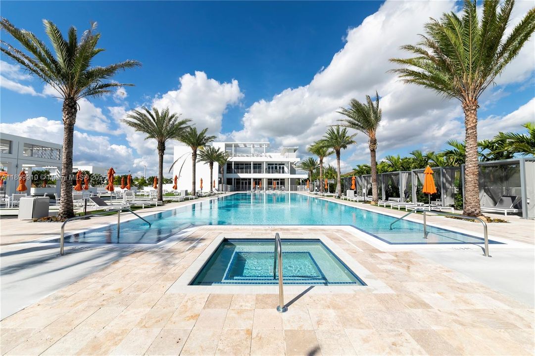 For Sale: $640,000 (3 beds, 2 baths, 1923 Square Feet)