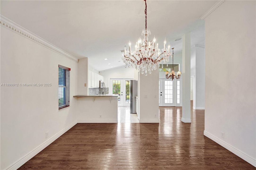 最近租的: $4,200 (3 贝兹, 2 浴室, 1505 平方英尺)