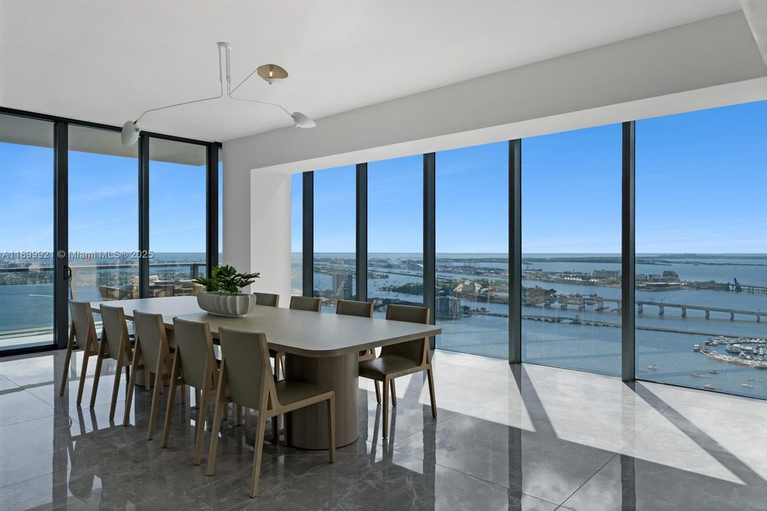 В аренду: $30,000 (3 спален, 3 ванн, 2891 Квадратных фут)