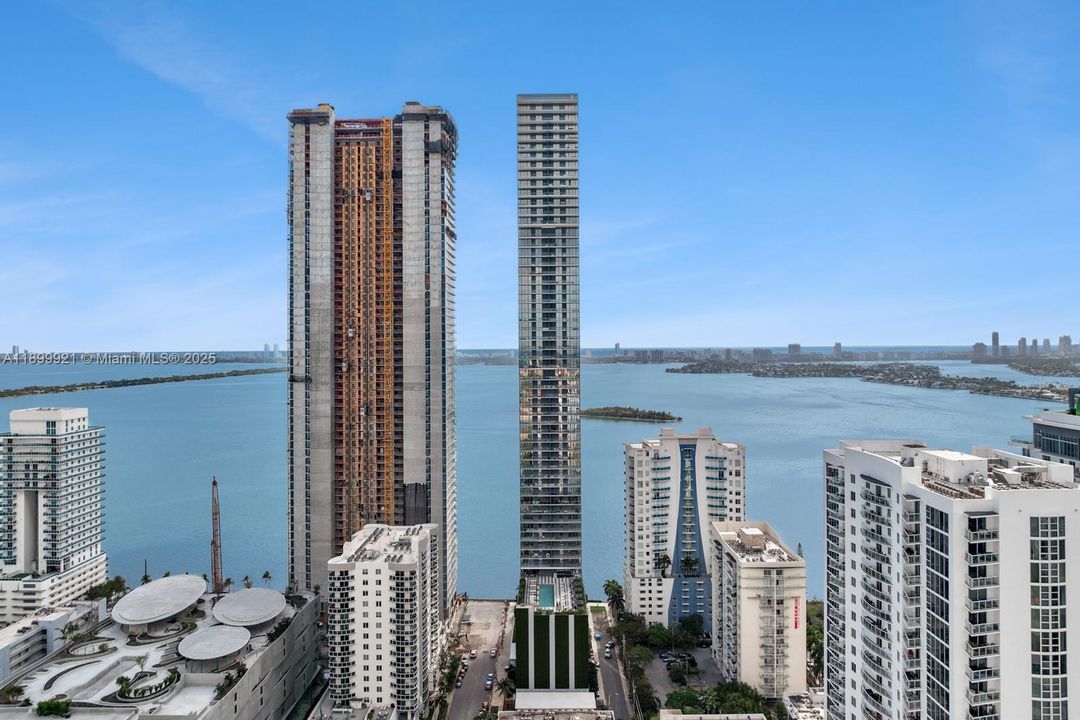 В аренду: $30,000 (3 спален, 3 ванн, 2891 Квадратных фут)