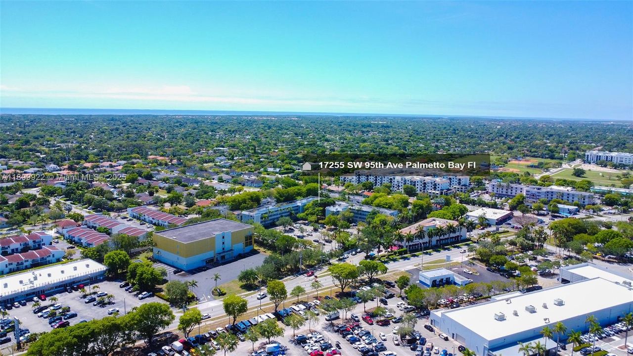 For Rent: $1,700 (1 beds, 1 baths, 664 Square Feet)