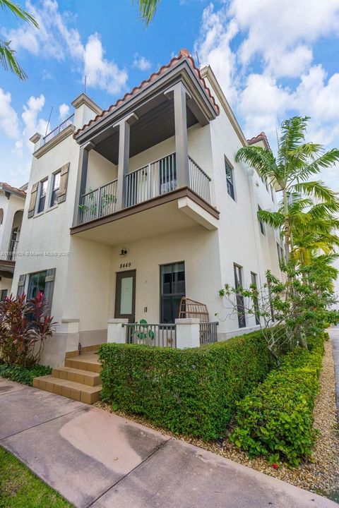 En Venta: $994,900 (5 camas, 4 baños, 2696 Pies cuadrados)