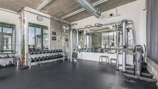 For Sale: $505,000 (1 beds, 1 baths, 1015 Square Feet)