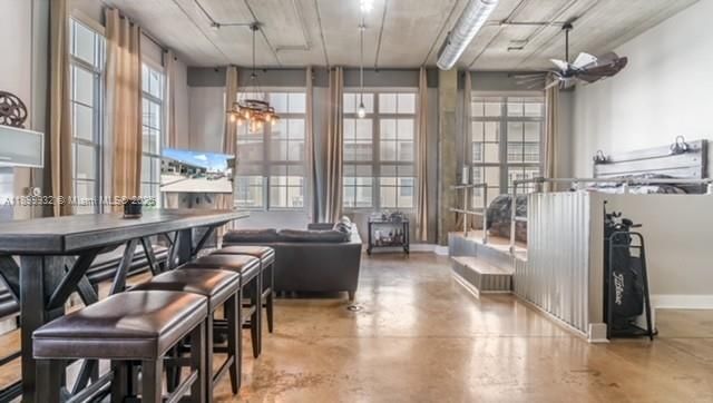 For Sale: $505,000 (1 beds, 1 baths, 1015 Square Feet)