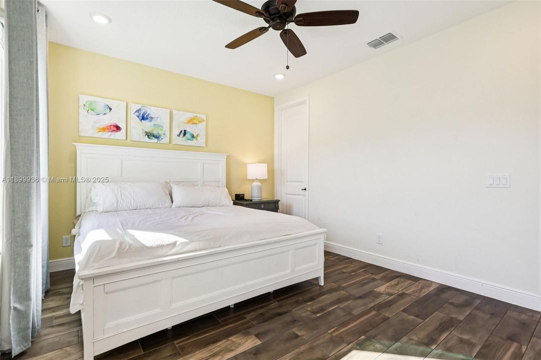 待售: $399,000 (3 贝兹, 3 浴室, 0 平方英尺)