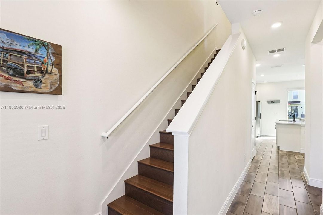 待售: $399,000 (3 贝兹, 3 浴室, 0 平方英尺)