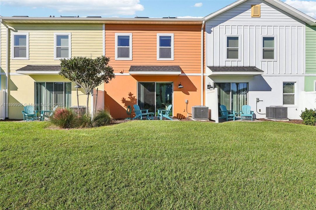 待售: $399,000 (3 贝兹, 3 浴室, 0 平方英尺)