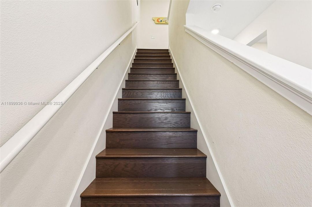 待售: $399,000 (3 贝兹, 3 浴室, 0 平方英尺)