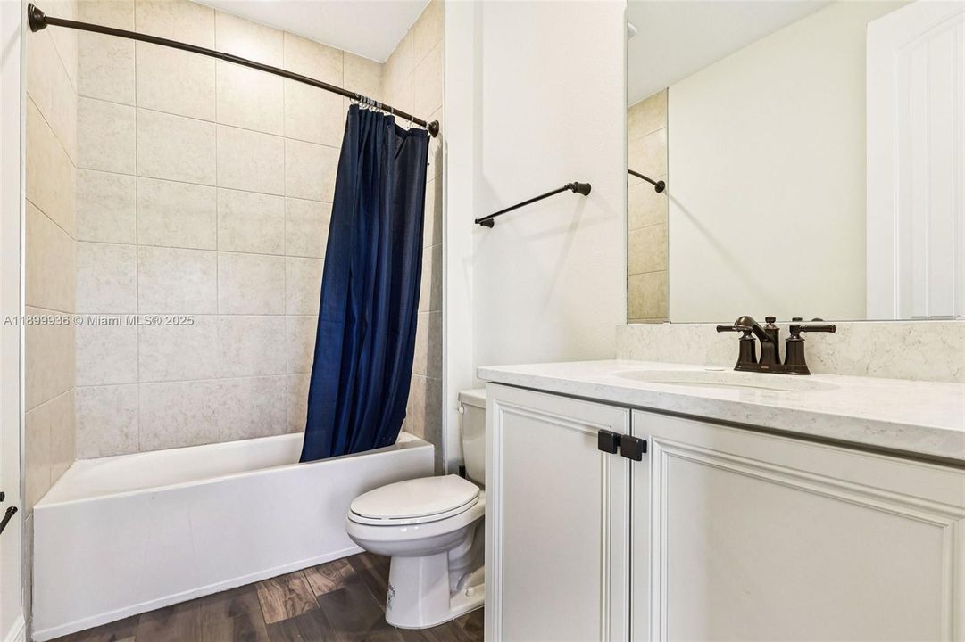 待售: $399,000 (3 贝兹, 3 浴室, 0 平方英尺)