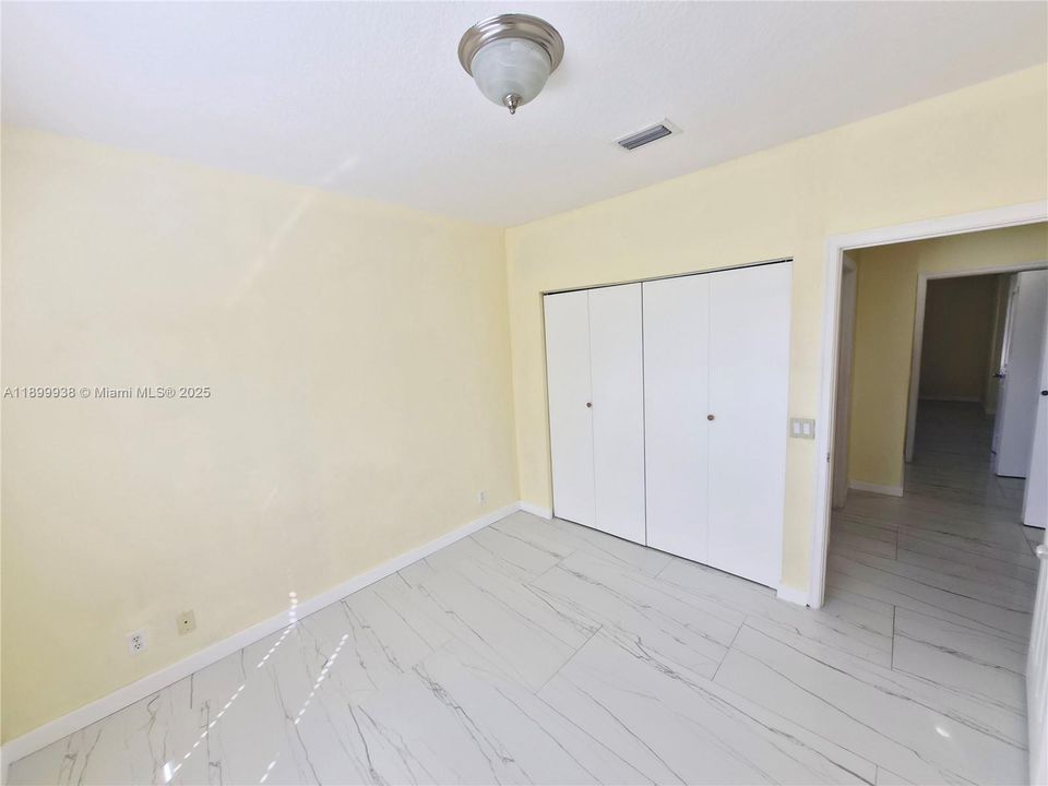 В аренду: $2,400 (3 спален, 2 ванн, 1332 Квадратных фут)