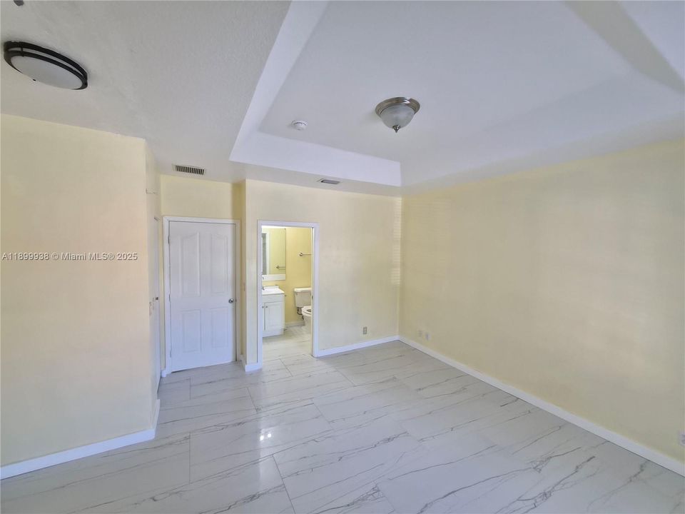 В аренду: $2,400 (3 спален, 2 ванн, 1332 Квадратных фут)