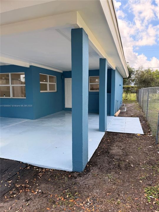 待售: $435,000 (3 贝兹, 2 浴室, 1249 平方英尺)