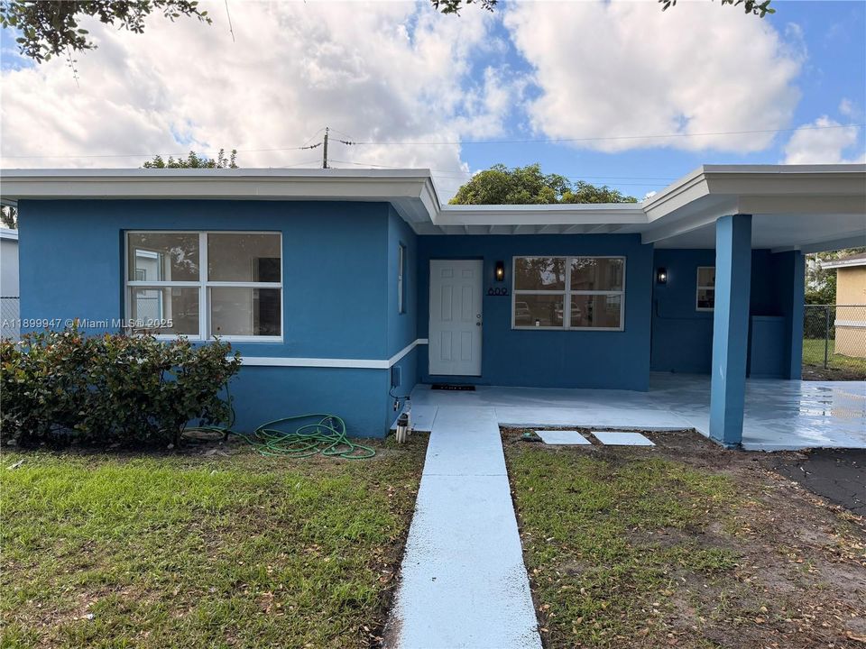 待售: $435,000 (3 贝兹, 2 浴室, 1249 平方英尺)