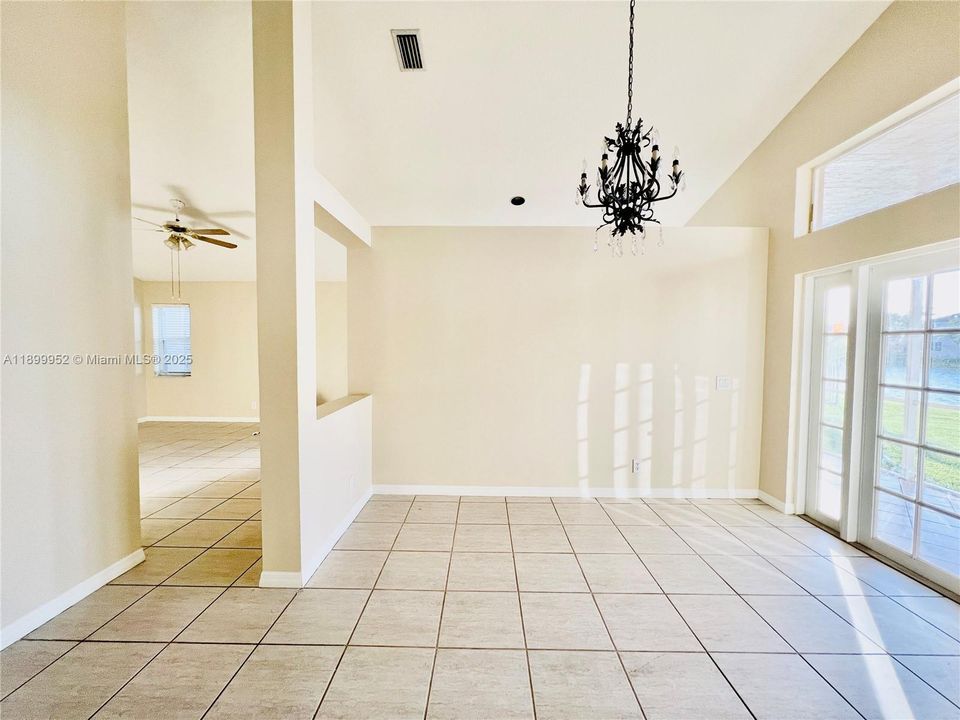 Active With Contract: $3,700 (3 beds, 2 baths, 1505 Square Feet)