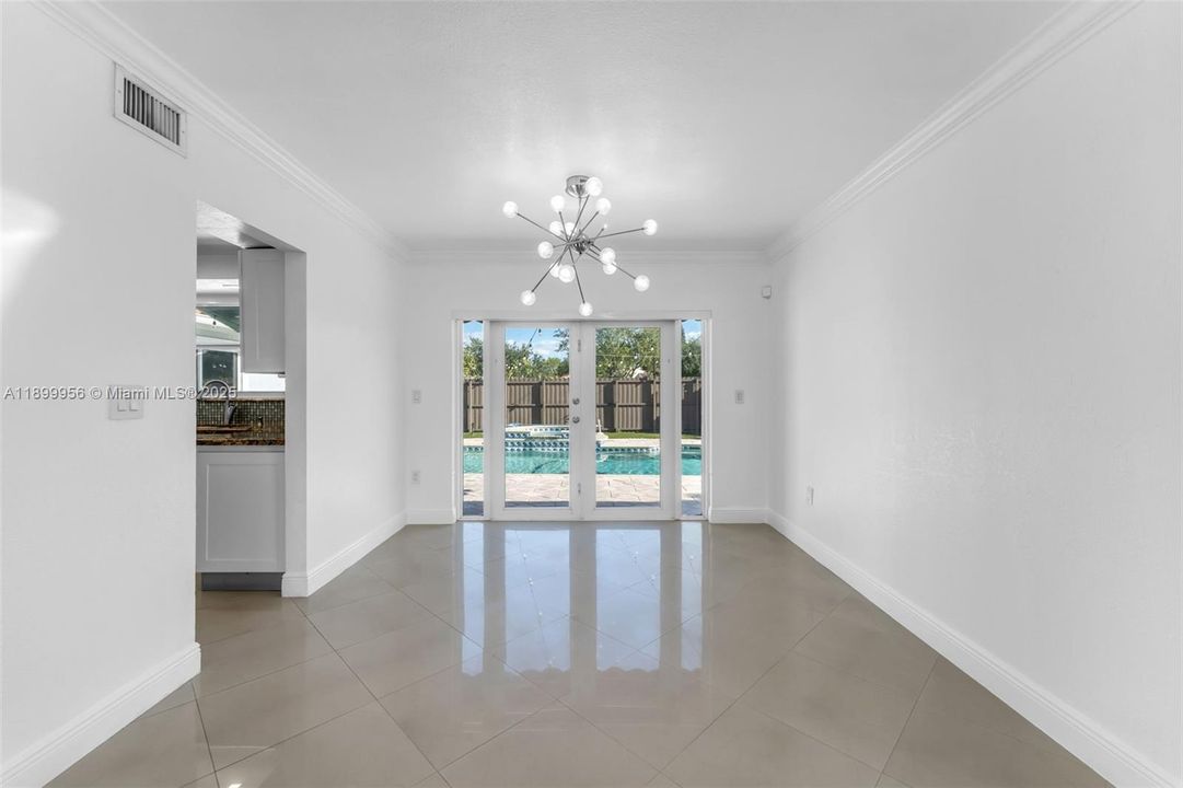 На продажу: $995,000 (4 спален, 3 ванн, 2488 Квадратных фут)