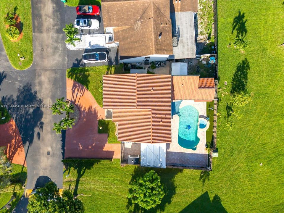 На продажу: $995,000 (4 спален, 3 ванн, 2488 Квадратных фут)