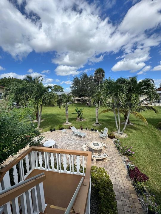 For Sale: $90,000 (1 beds, 1 baths, 570 Square Feet)