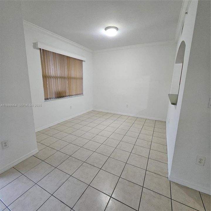 For Rent: $2,700 (3 beds, 2 baths, 1260 Square Feet)