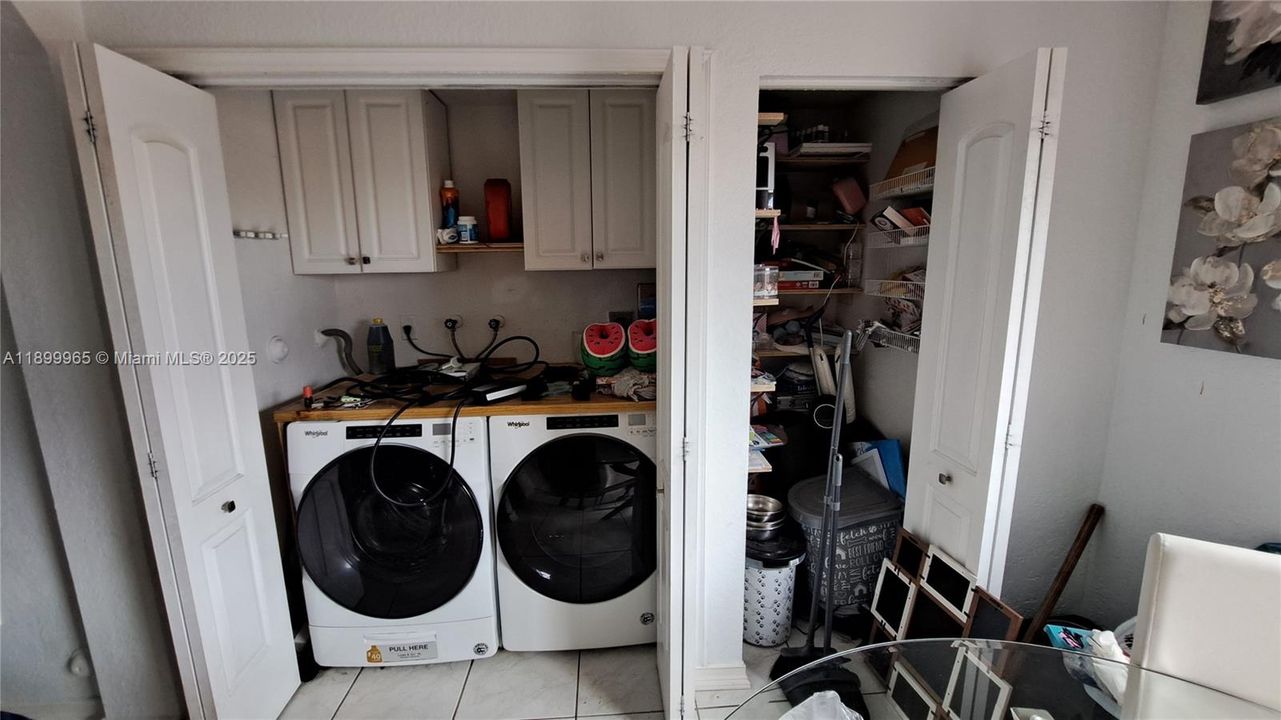 Под контрактом: $2,500 (2 спален, 2 ванн, 1130 Квадратных фут)