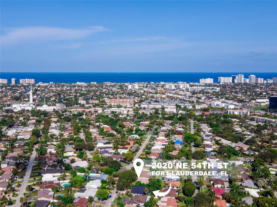 Недавно продано: $1,137,000 (4 спален, 3 ванн, 1932 Квадратных фут)