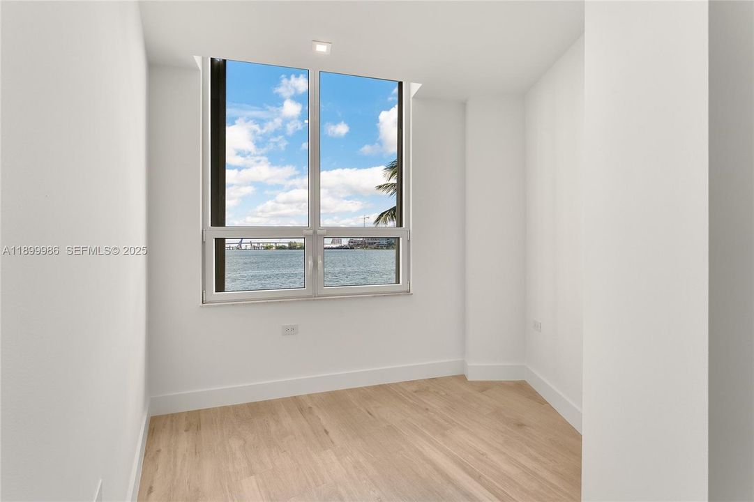 На продажу: $3,550,000 (4 спален, 4 ванн, 3257 Квадратных фут)