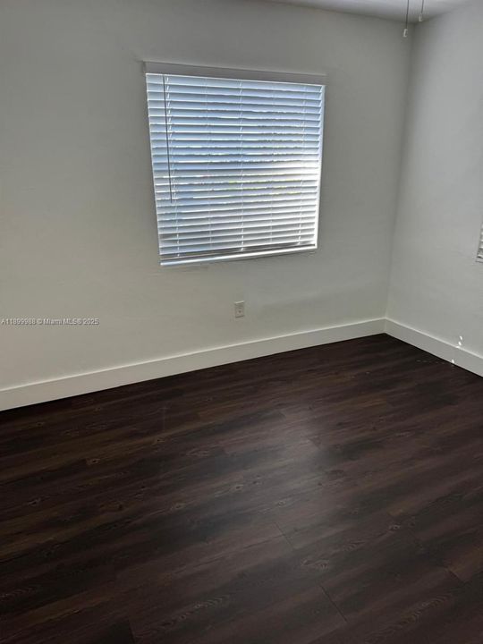Recently Rented: $2,200 (2 beds, 1 baths, 0 Square Feet)