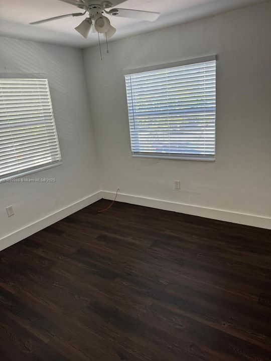 Recently Rented: $2,200 (2 beds, 1 baths, 0 Square Feet)