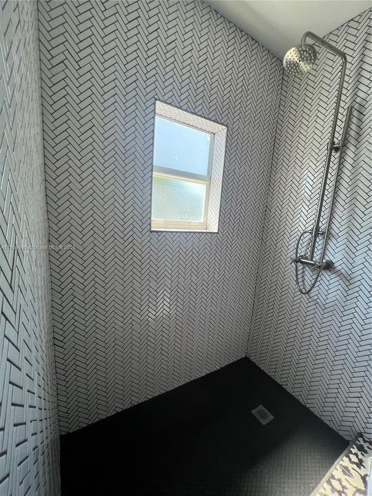 For Sale: $1,050,000 (0 beds, 0 baths, 1800 Square Feet)