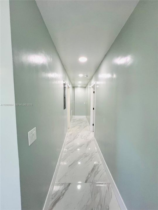 Active With Contract: $3,000 (3 beds, 2 baths, 1602 Square Feet)