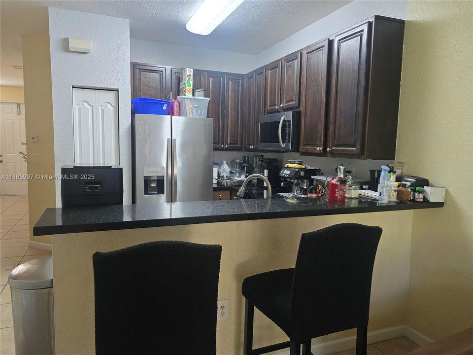 For Sale: $367,000 (4 beds, 3 baths, 1592 Square Feet)