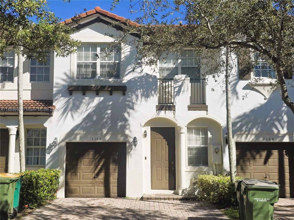 For Sale: $367,000 (4 beds, 3 baths, 1592 Square Feet)