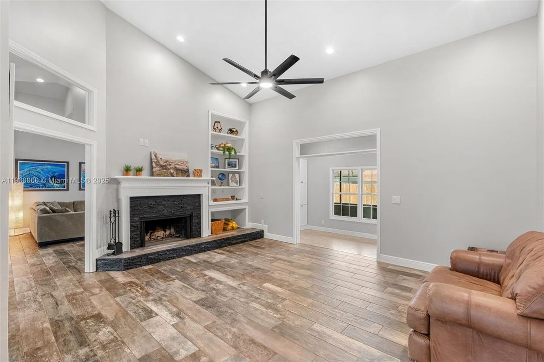 For Sale: $648,000 (4 beds, 2 baths, 2340 Square Feet)